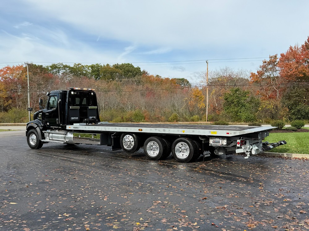 2025 Western Star 49X (Key# 1781) 4